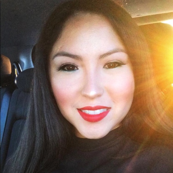 Meet your Posher, Haley - Picture 1 of 1